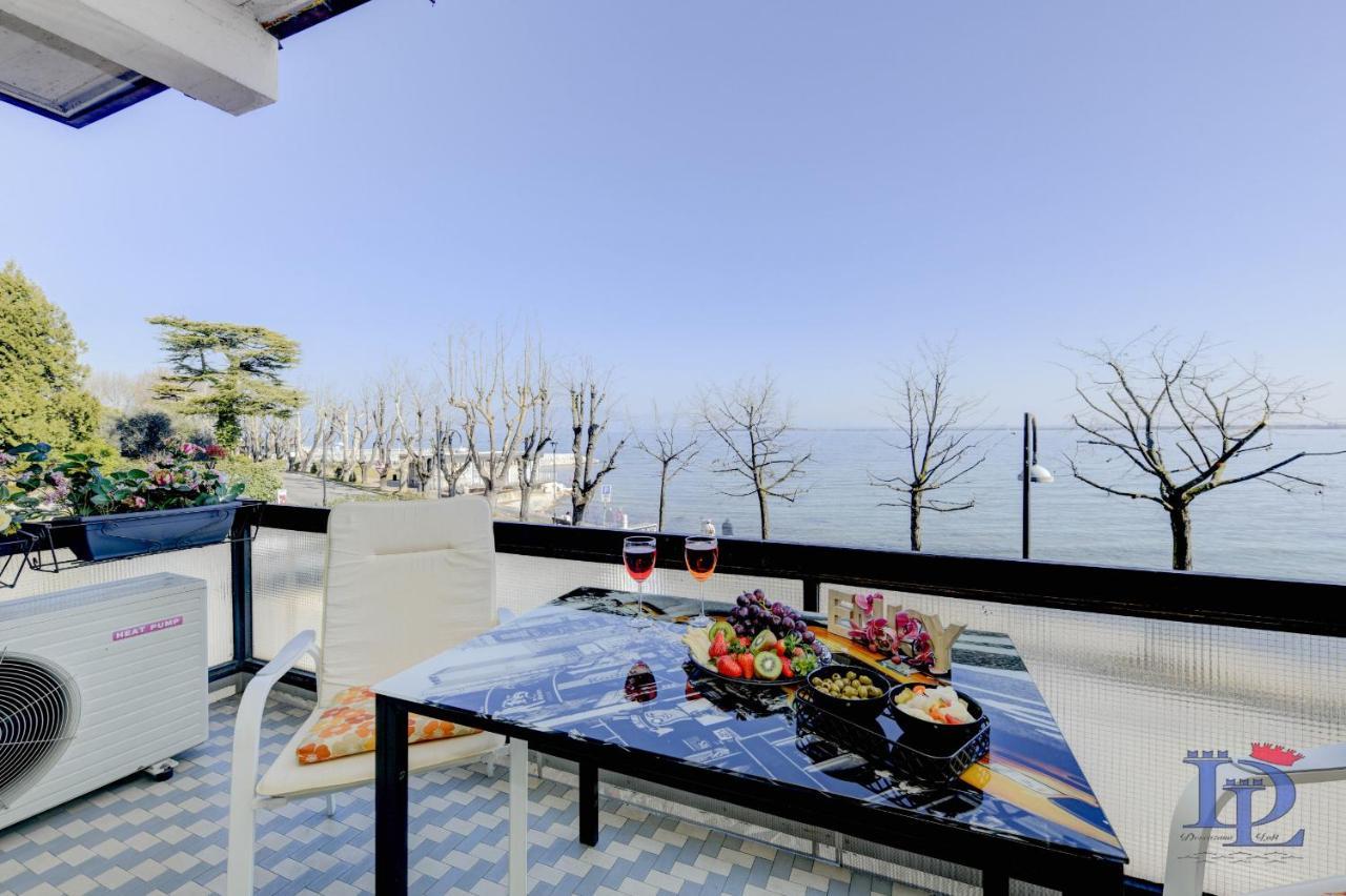 Desenzanoloft Official Partner Marriott Homes & Villas - Charming On The Lake Front Lake Дезенцано-дель-Гарда Экстерьер фото